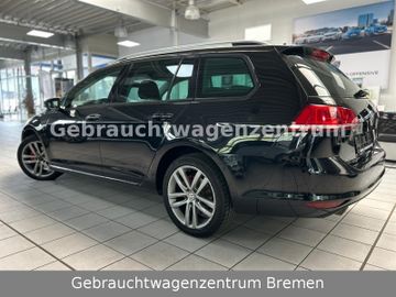 Volkswagen Golf - 4
