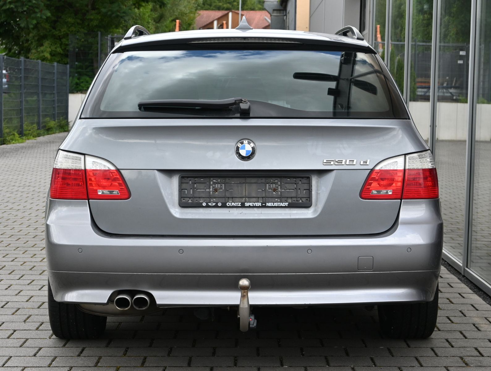 Fahrzeugabbildung BMW 530d Touring °AHK°AKTIVLENK.°DYNAMIC-DR.°KOMF.SI