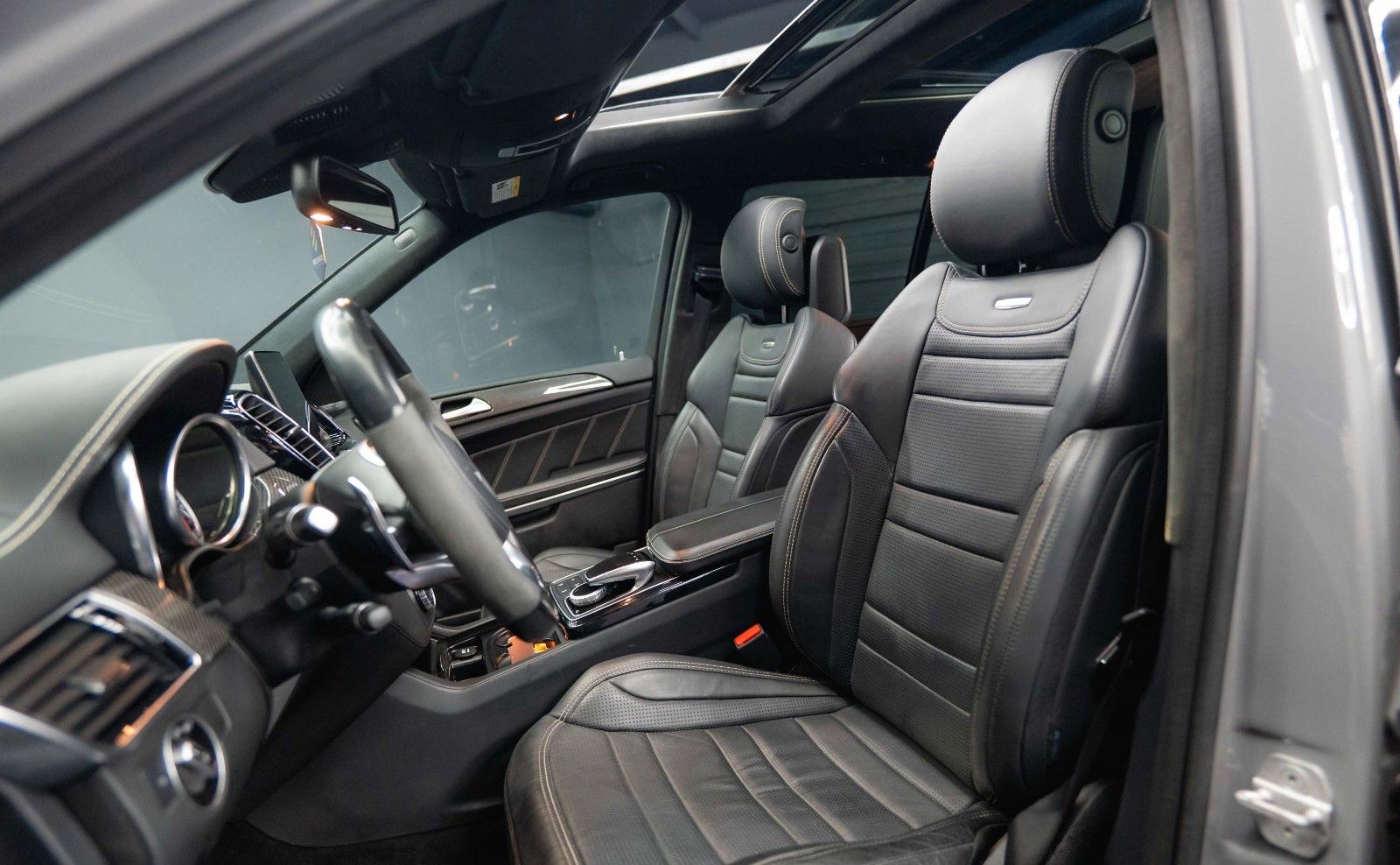 Fahrzeugabbildung Mercedes-Benz GLS 63 AMG 4Matic Night-Paket *ACC*Pano*Garantie