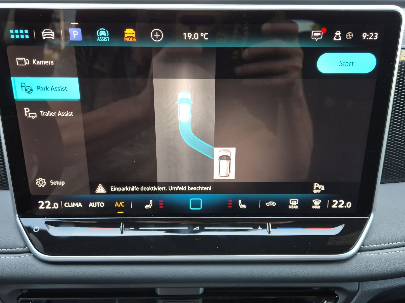Fahrzeugabbildung Volkswagen Tiguan eTSI Life DSG LED AHK Navi AID ACC RFK SH