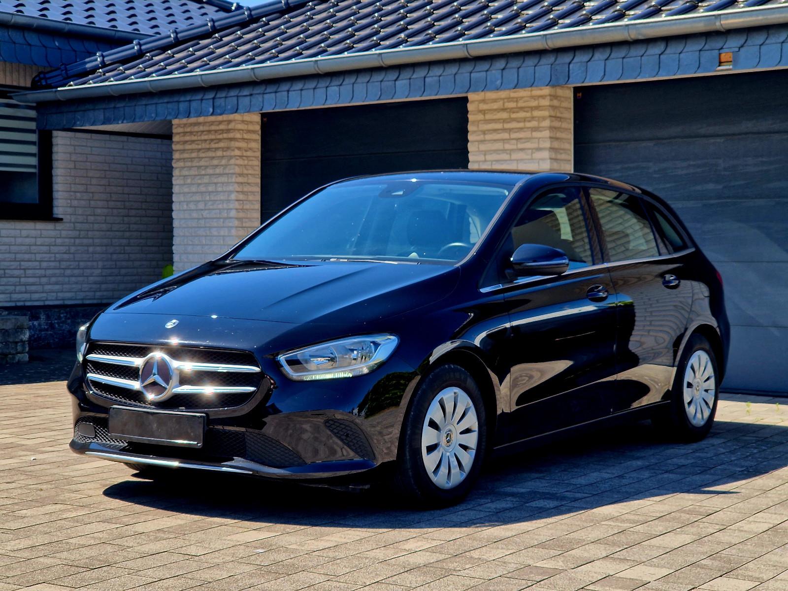 Mercedes-Benz B-Class d (1. Hand, Teilleder), миниатюра 3