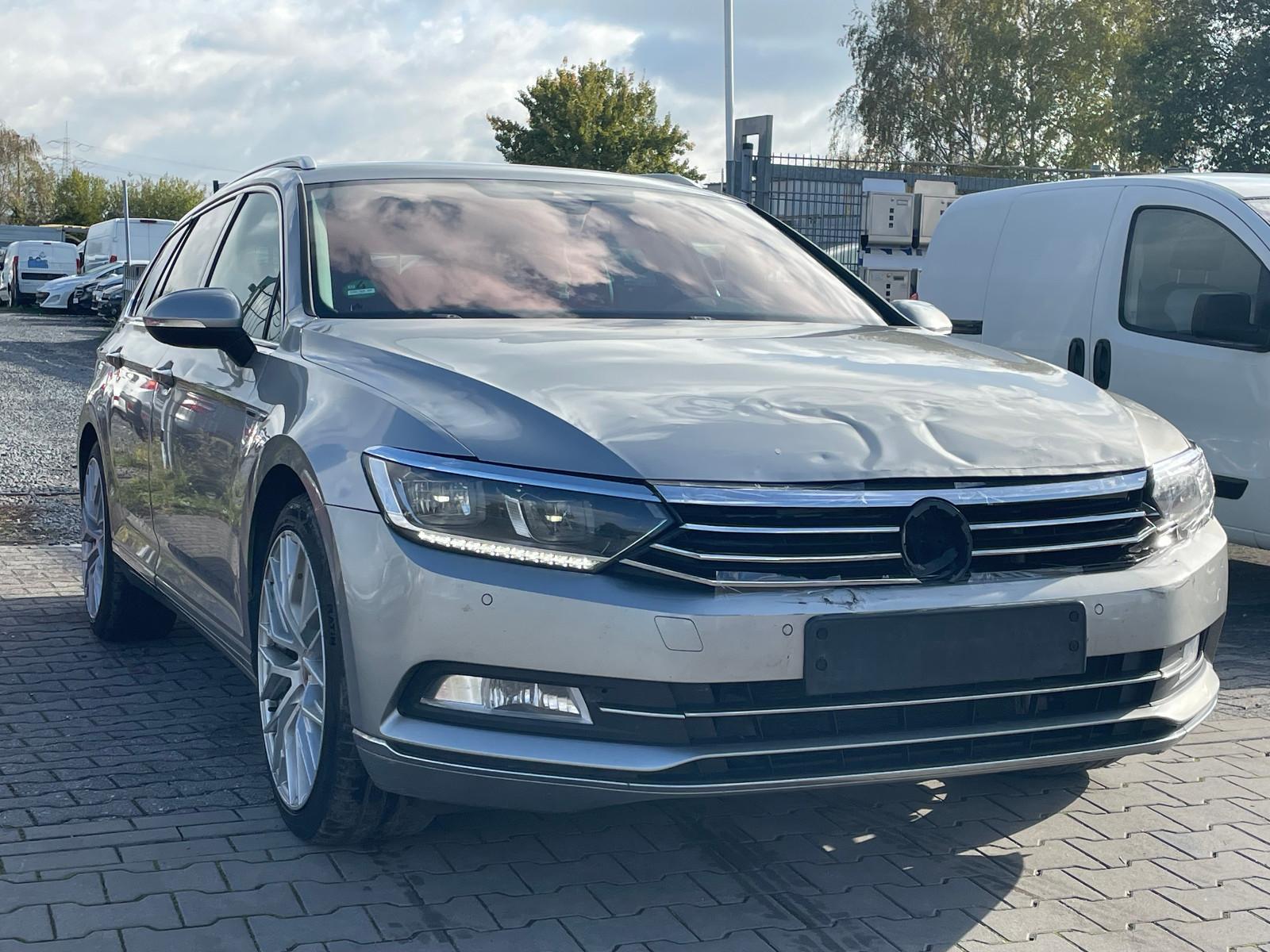Volkswagen Passat 2015 — photo 17
