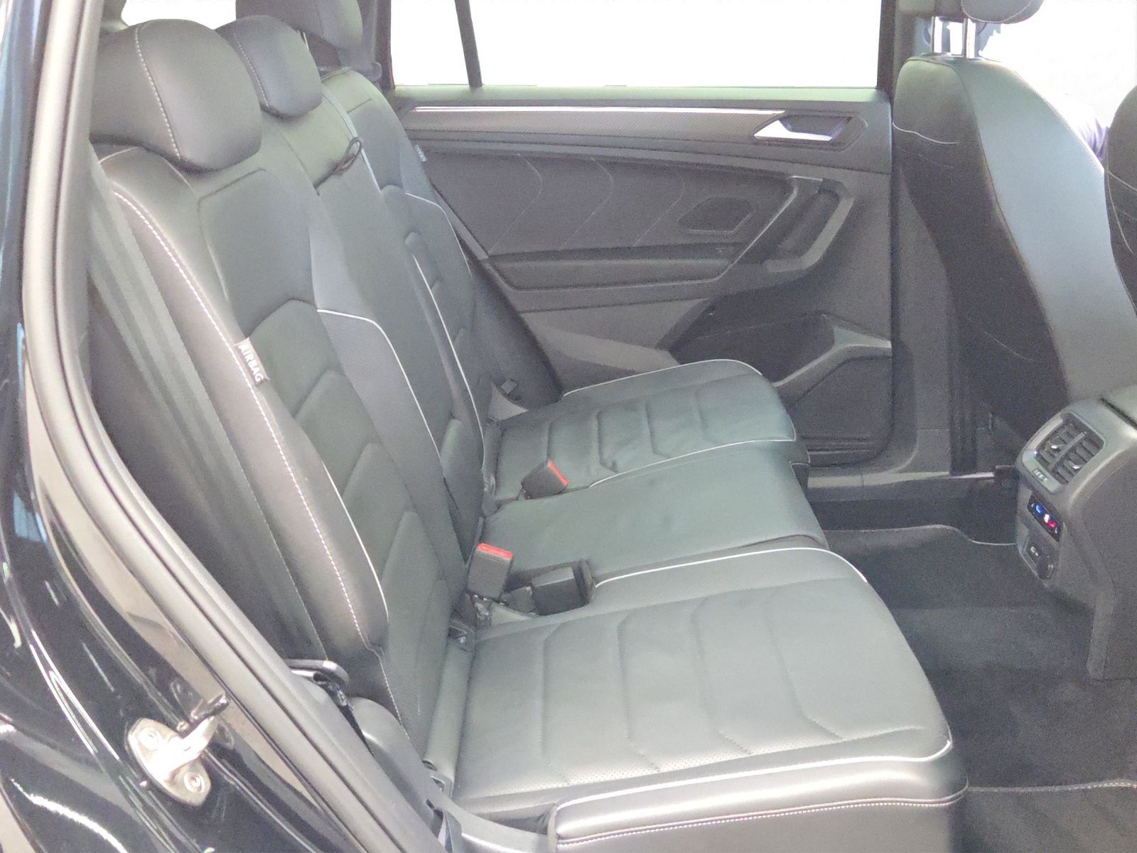 Volkswagen Tiguan Allspace - Bild 17