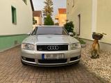 Audi A8 3.7 - Audi A8 mit Benzin-Antrieb: Limousine, 3.7