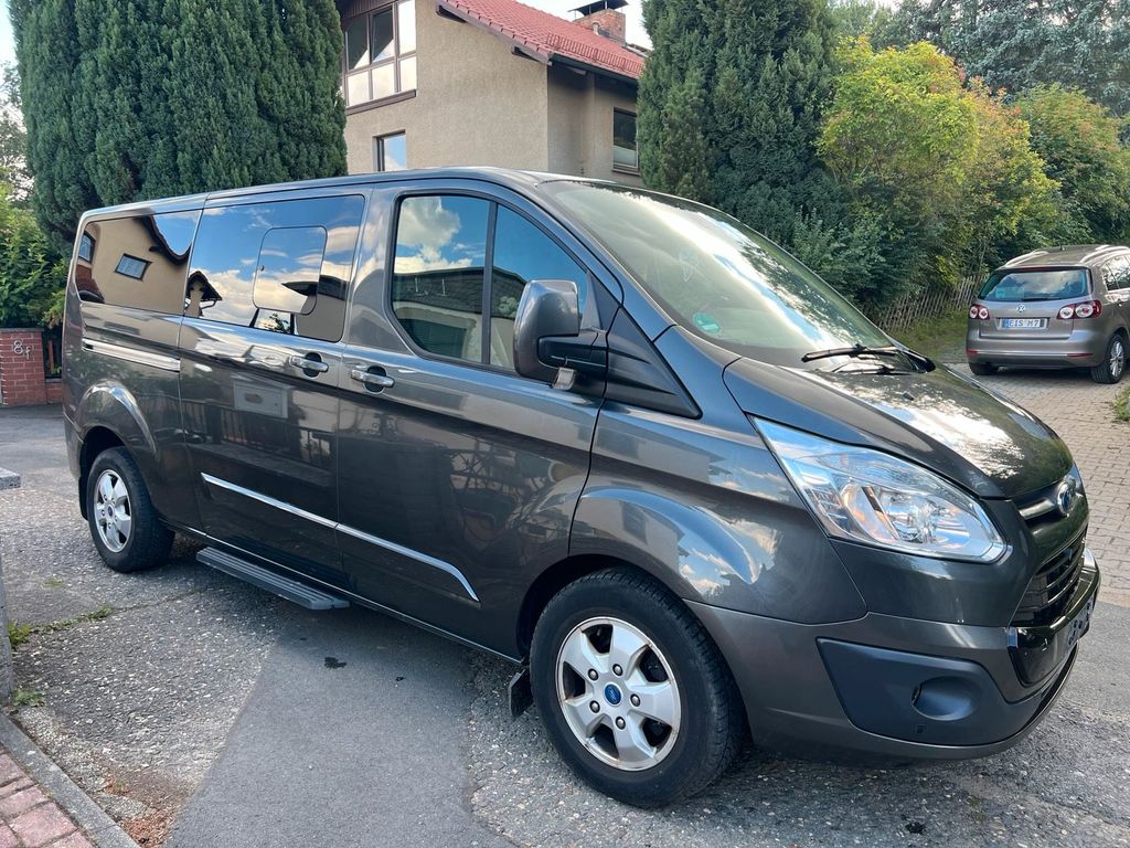 Image of Ford Tourneo Custom