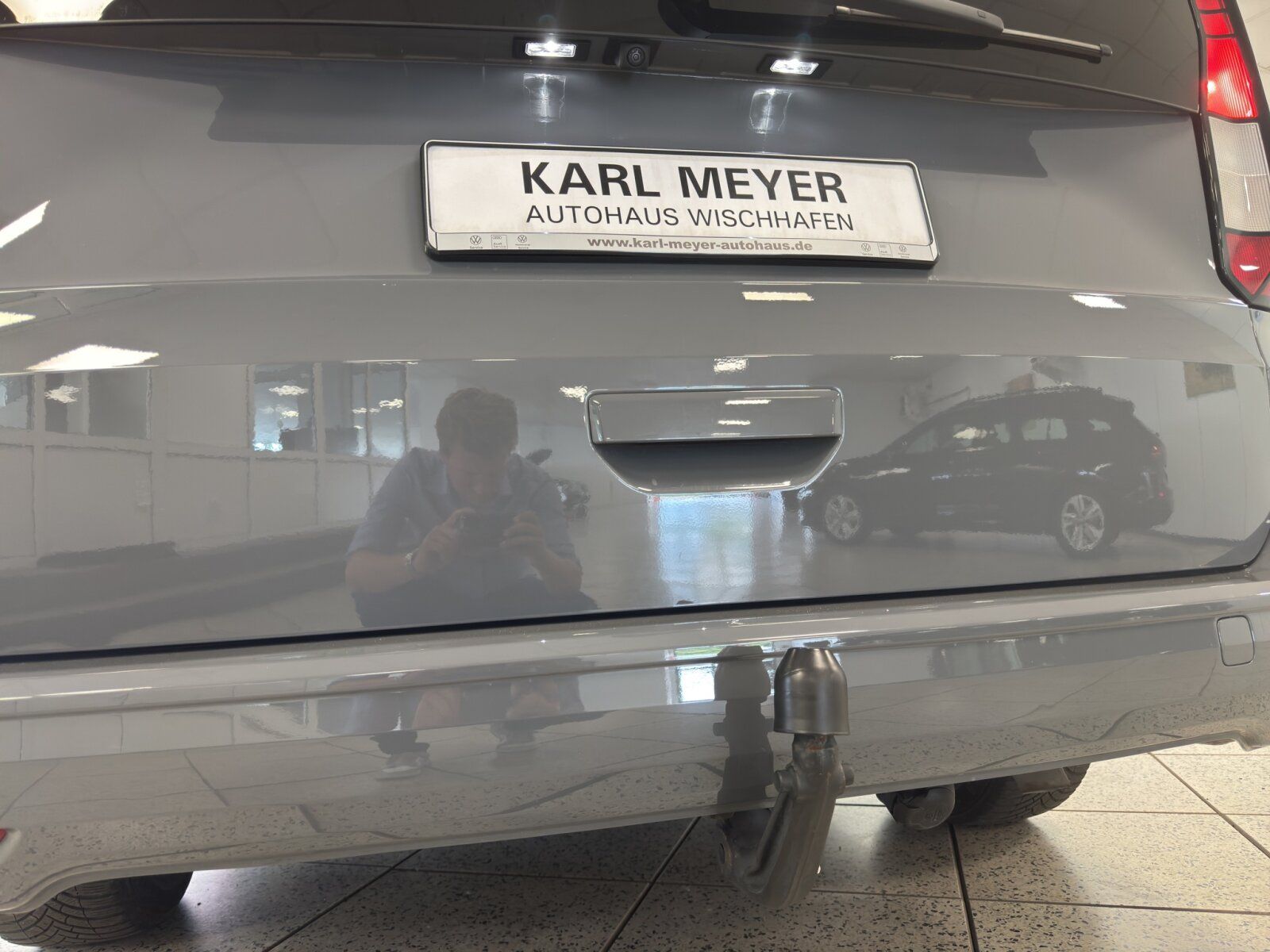 Fahrzeugabbildung Volkswagen Caddy Maxi California 2.0 TDI DSG APP AHK Kamera