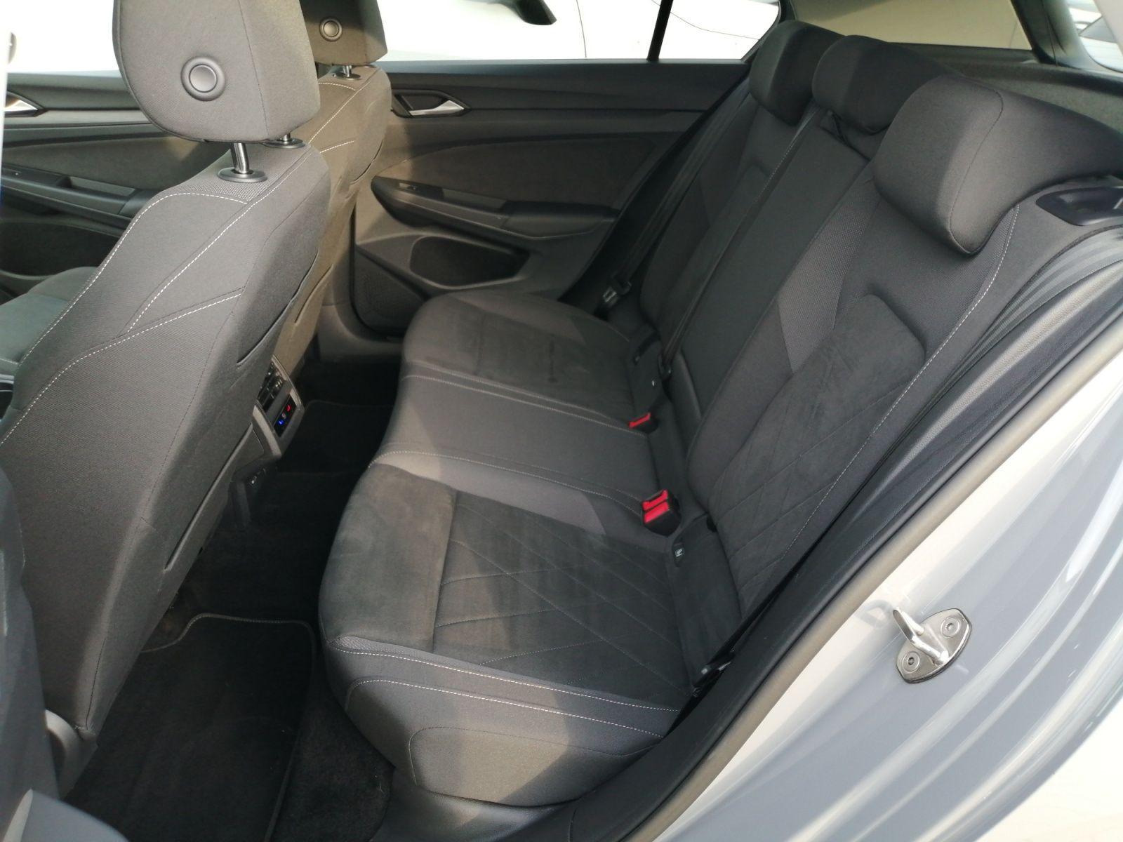 Volkswagen Golf VIII Style 1.5 eTSI DSG Navi LED+ Kamera, миниатюра 15