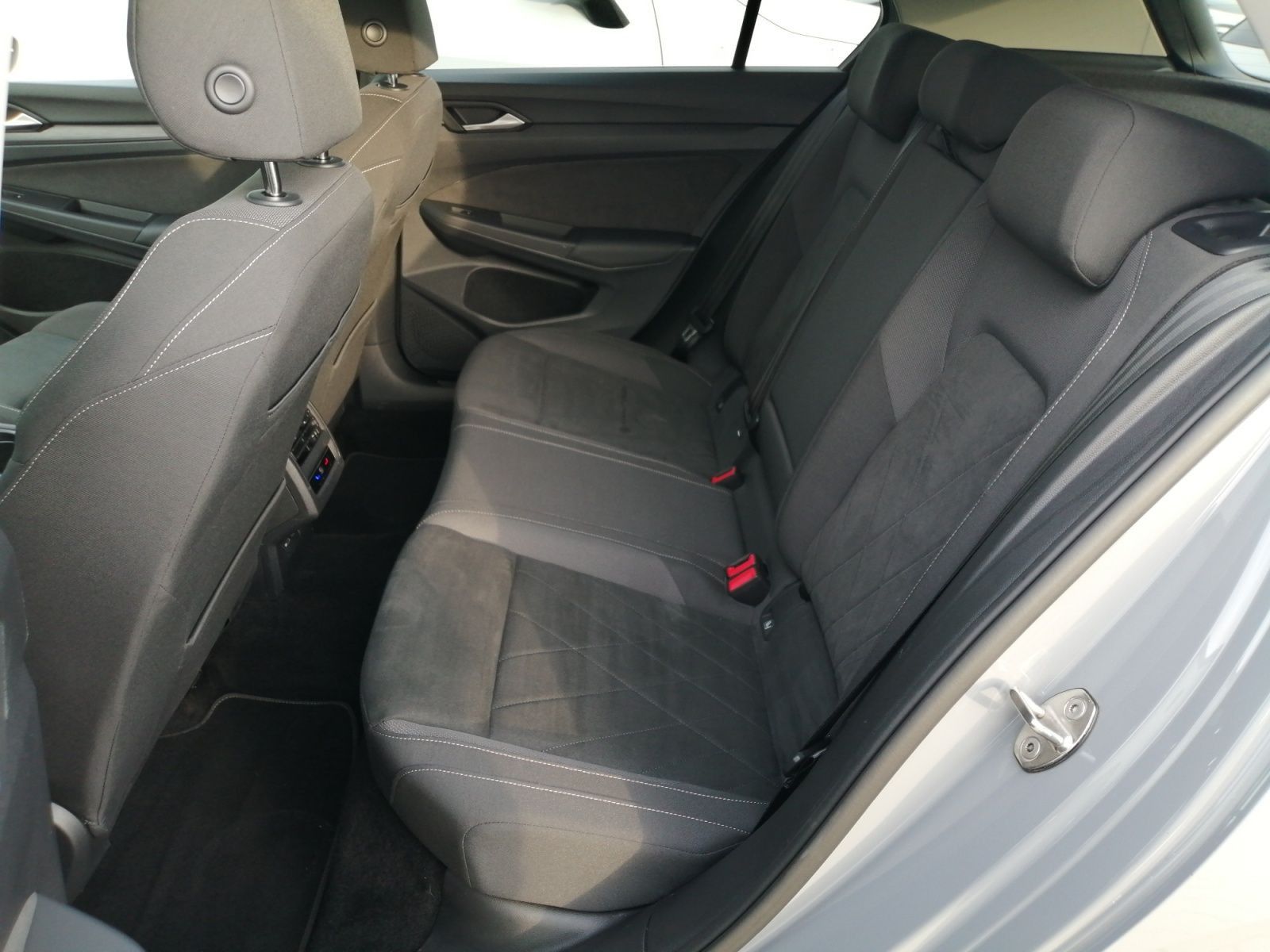 Volkswagen Golf - Bild 16