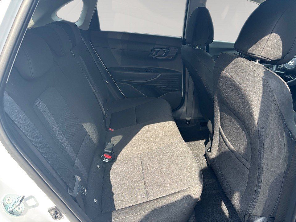 Fahrzeugabbildung Hyundai i20 1.0T 100PS Prime Dachlackierung