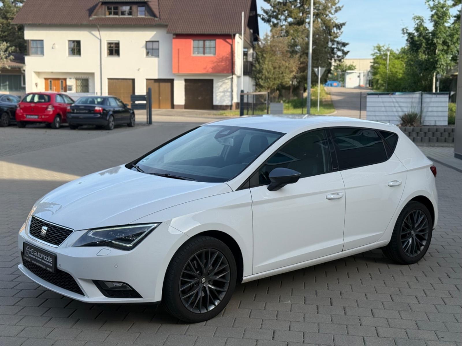 Seat Leon 1.6 TDI StyleConnect 8xReifen/PDC/BT