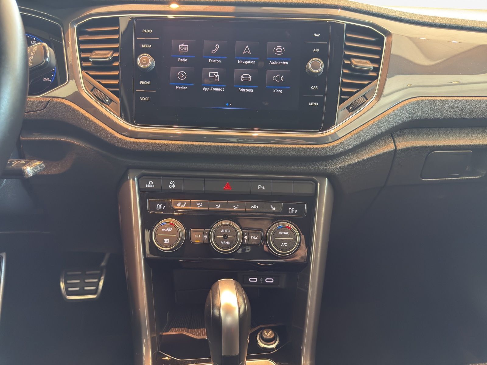 Volkswagen T-Roc - Bild 6