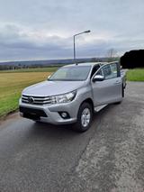 Toyota  Hilux 2.4 D-4D Double Cab 4x4 - Toyota Hilux in Essen