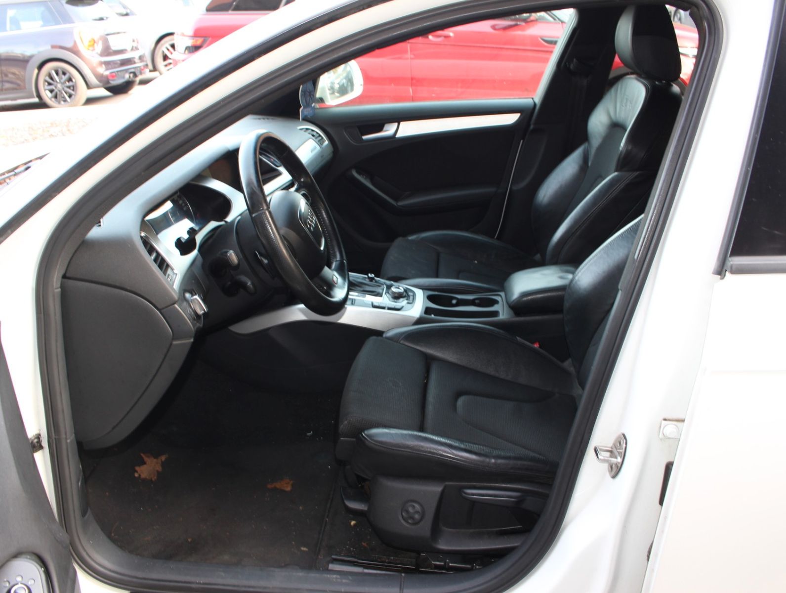 Fahrzeugabbildung Audi A4 3.0 TDI quattro S line Avant.