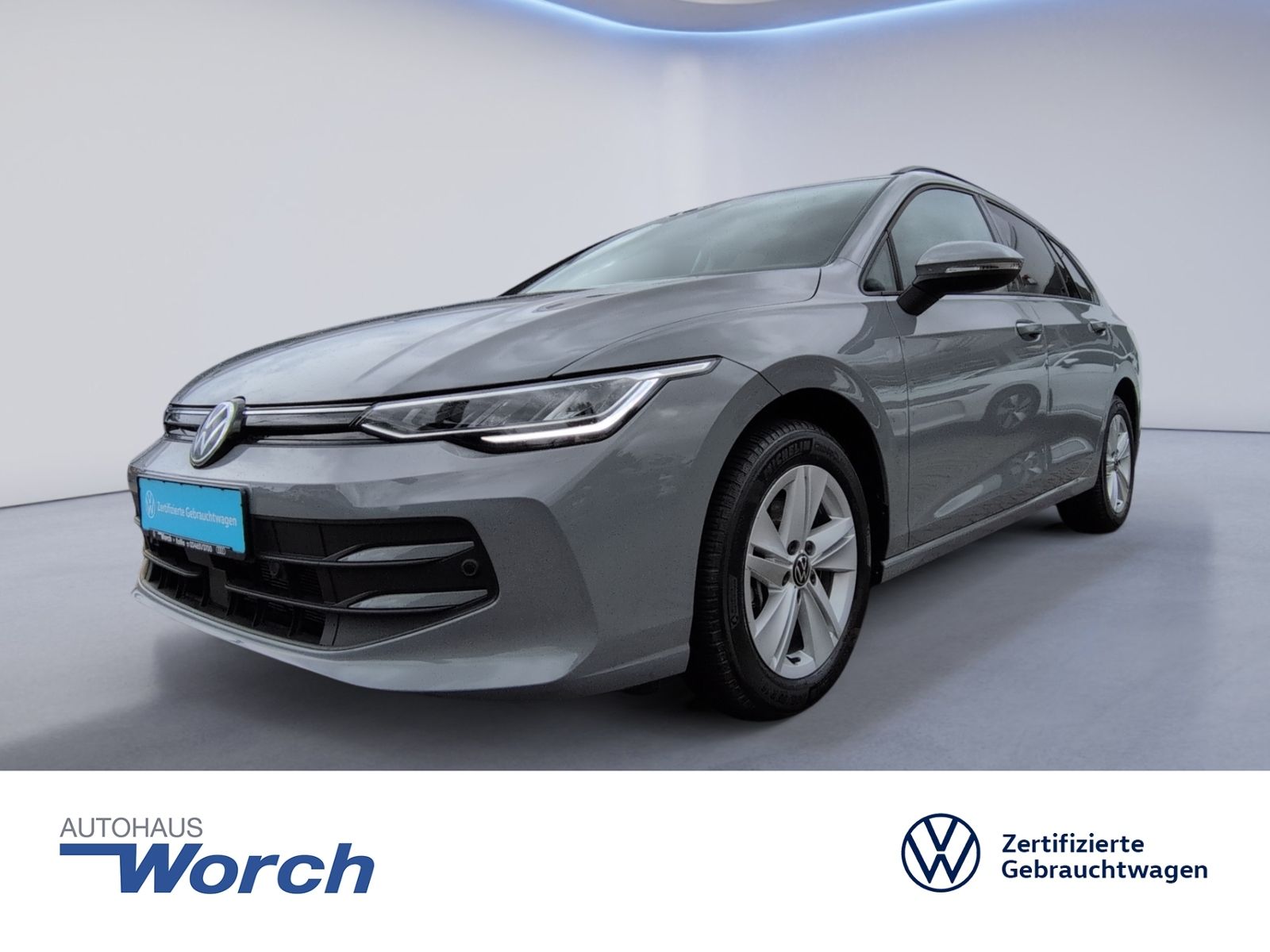 Golf VIII Variant 2.0TDI DSG Life KAMERA+LED+AHK