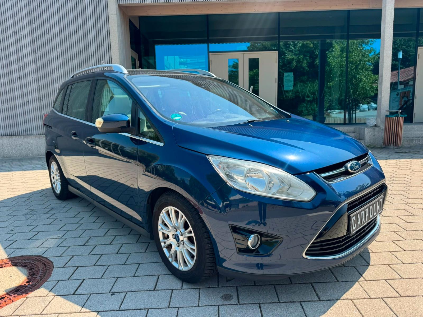 Ford Grand C-MAX 2011 — photo 7