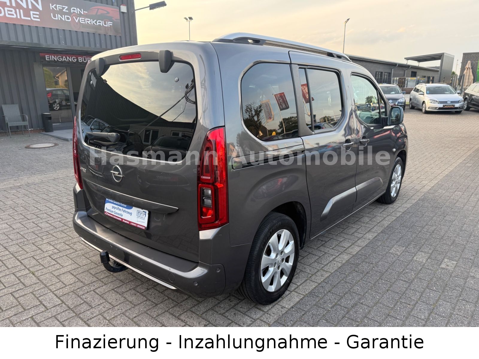 Combo Life E Innovation*5-SITZER*KLIMA*1.HAND*SC