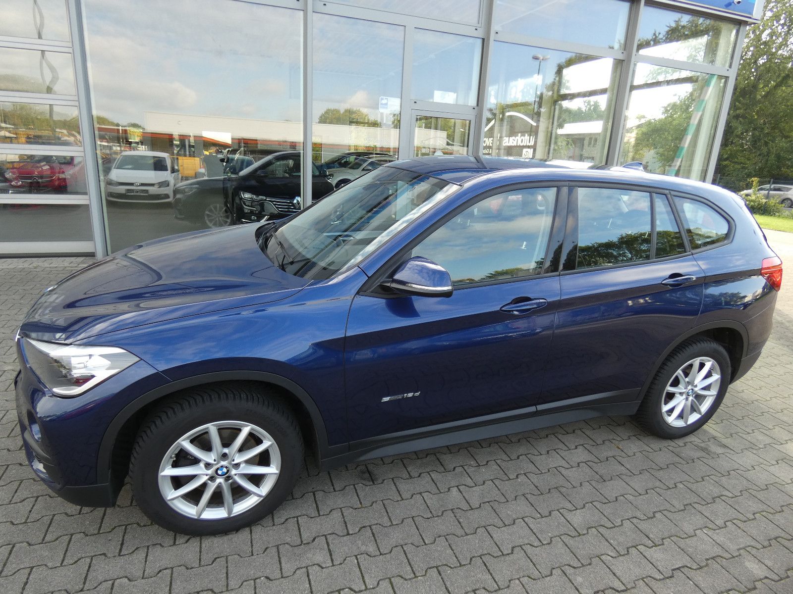 BMW X1 - 1