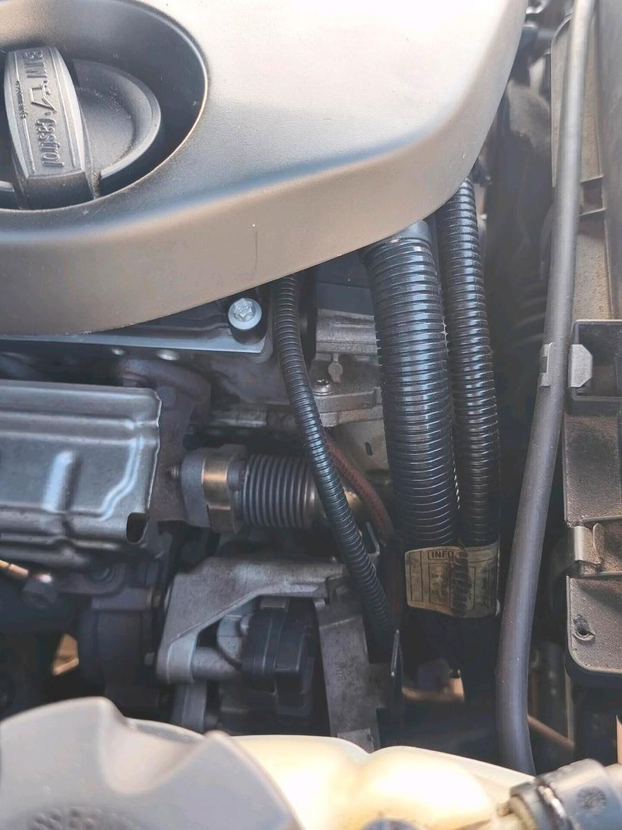 BMW 320 2013 — photo 5