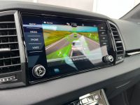 Skoda Karoq 2.0 TSI DSG 4x4 Sportline AHK PANO 5J GAR bei Autohaus Landmann & Maier OHG