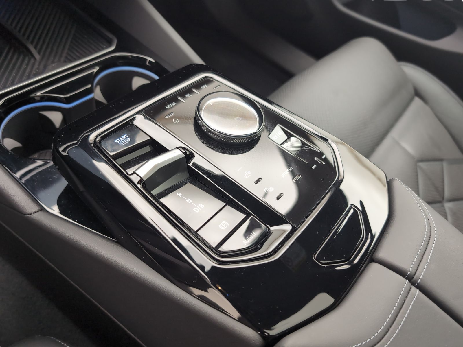 BMW i5 - Bild 14