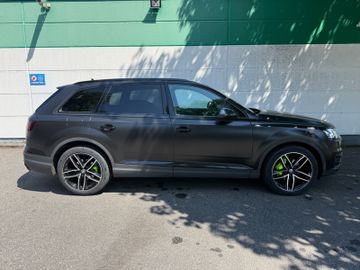 Audi Q7 - 8