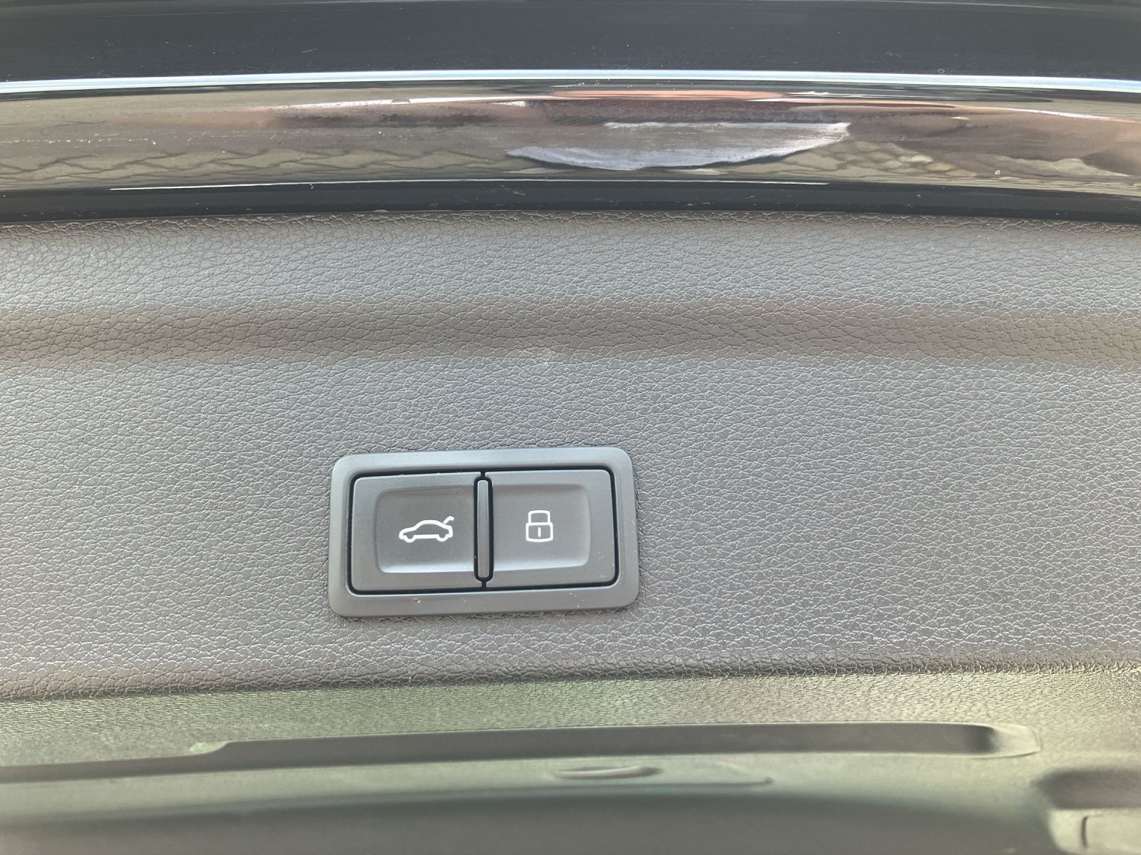 Fahrzeugabbildung Audi Q3 Sportback 35 TDI quattro S-line S-tronic LED