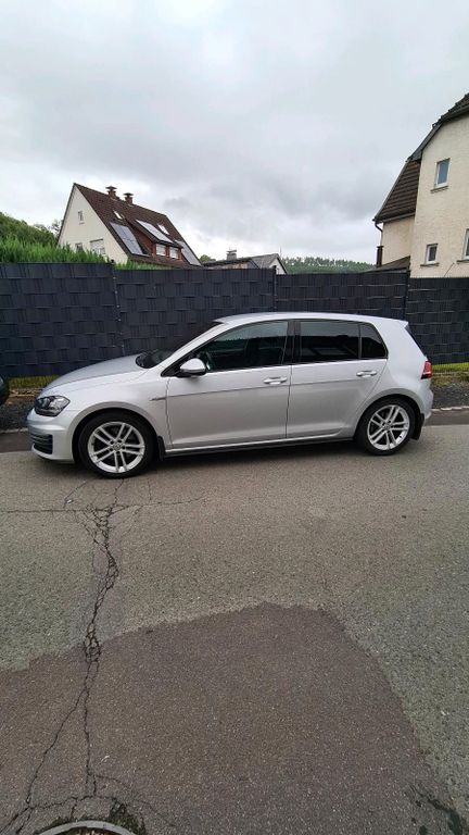 Image of Volkswagen Golf