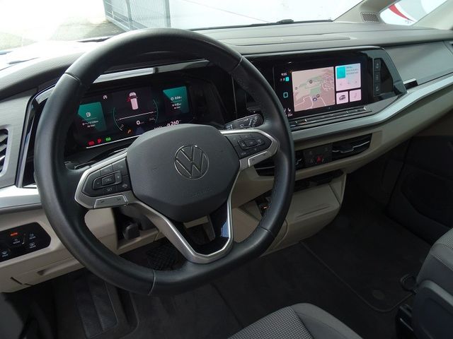 T7 Multivan 2.0 TDI DSG Life / Advanced