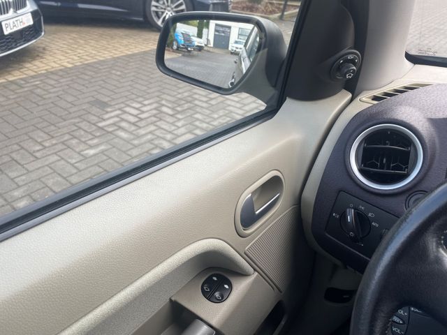 Ford Fusion  Plus/ Klimaaut