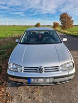 Volkswagen Golf IV 1,4 Edition TÜV NEU - Volkswagen Golf aus 2000: Iv