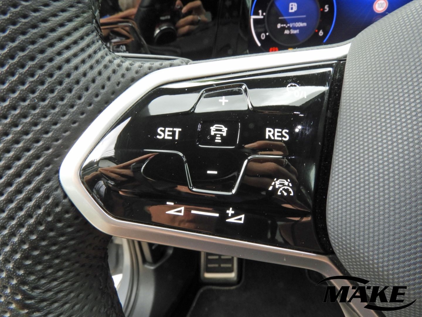 Golf Variant Black Style 2.0 TDI DSG AHZV IQ.L R