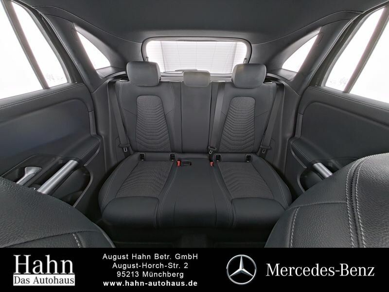 Fahrzeugabbildung Mercedes-Benz GLA 200 PROGRESSIVE/LED/AHK/KAMERA/WINTER/..