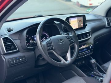 Hyundai TUCSON - 10