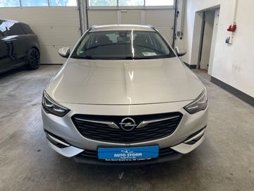 Opel Insignia - 2