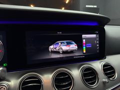 MERCEDES-BENZ E 250 T Avantgarde*WIDE*LEDER*HEADUP*360*AMBIENT