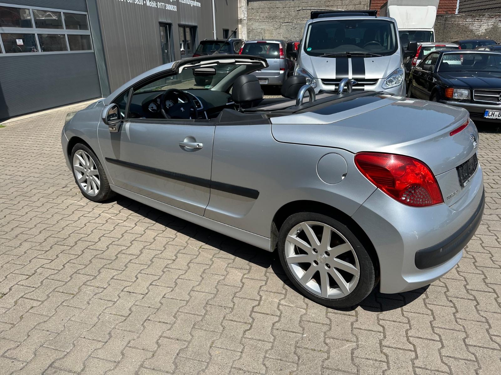 Peugeot 207 CC Platinum Leder Klimaautomatik 17 Zoll Alu