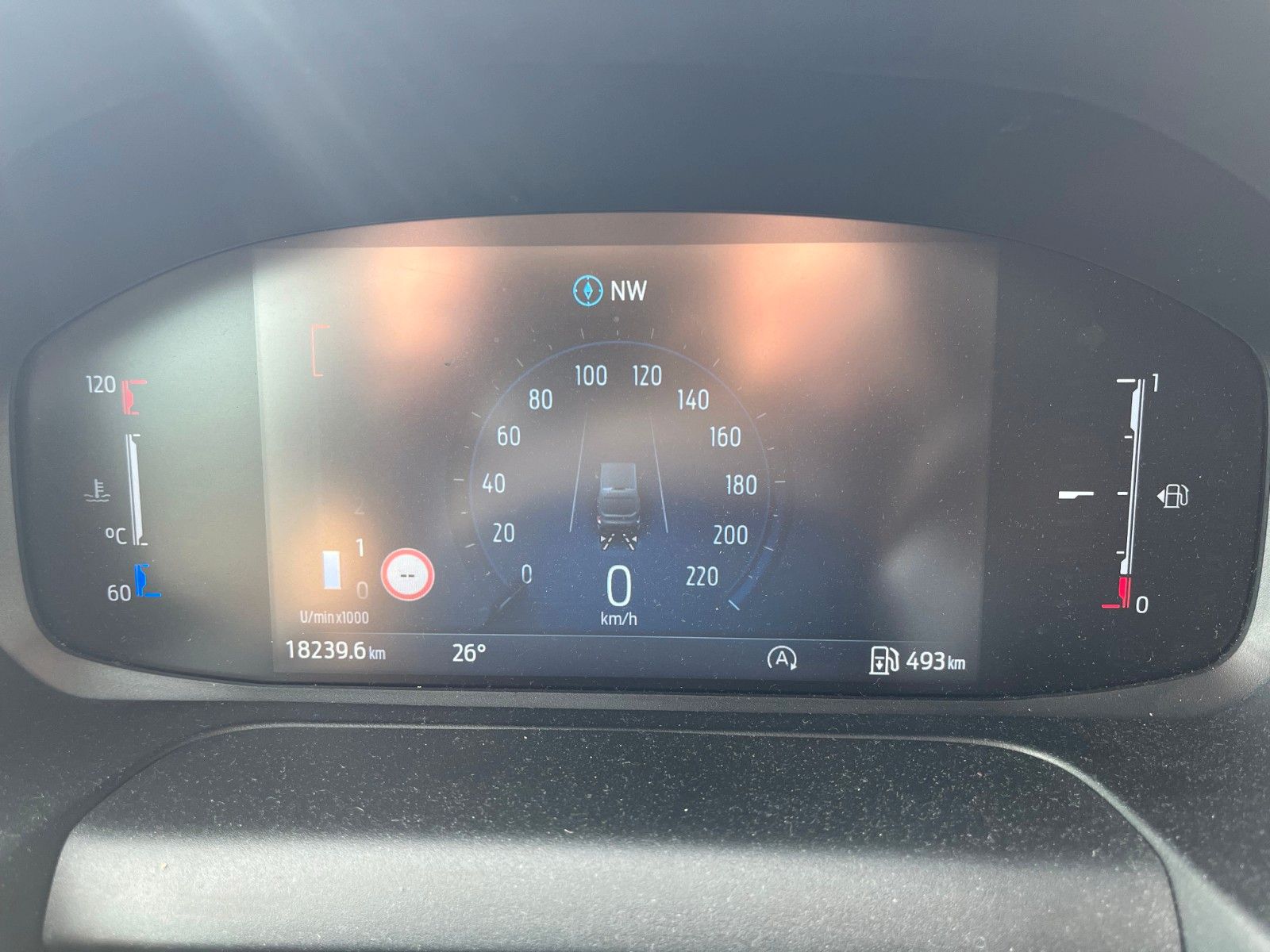 Fahrzeugabbildung Ford Transit 350 L3 Kasten LKW hoch lang KLIMA AHK