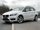 BMW 216 d Active Tourer Navi Sportsitze Unfallfrei - BMW: Unfall