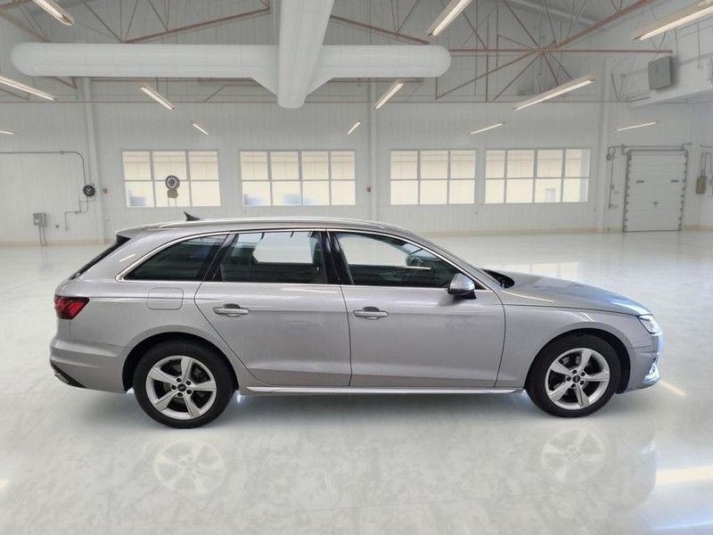 Audi AUDI A4 AVANT 2.0 35 TDI MHEV BUSINESS ADVANCED  imagem 3
