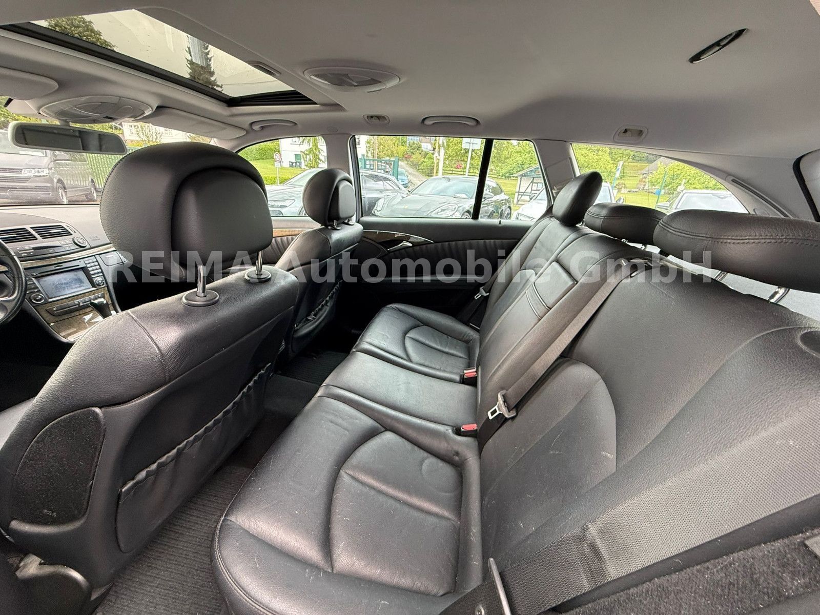 Fahrzeugabbildung Mercedes-Benz E 280  T-Modell Avantgard, ESSD, Leder, Xenon