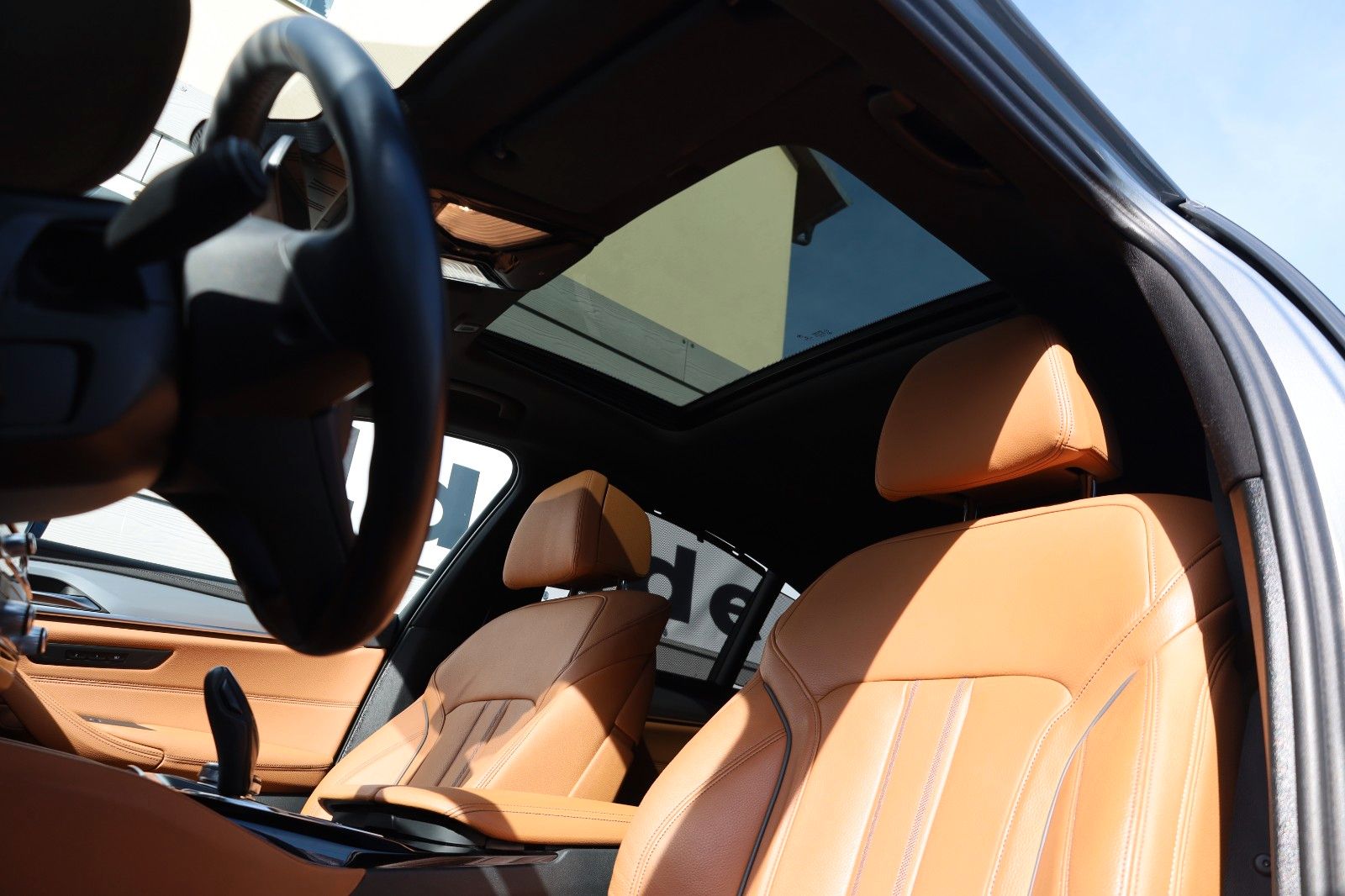 Fahrzeugabbildung BMW 530 e Luxury Line Lim.,Leder,Kamera,HUD,Panorama
