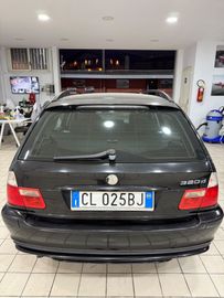 BMW 320 - 5