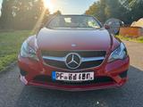 Mercedes-Benz E 200 Cabriolet E 200 - - mit Benzin-Antrieb: Rot, Vollleder, Cabrio