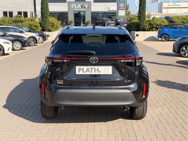 Toyota Yaris Cross Hybrid FWD Teamplayer
