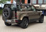 Land Rover Defender 110 3.0 D200 X-Dynamic SE von Privat - Land Rover Defender Gebrauchtwagen in Hamburg