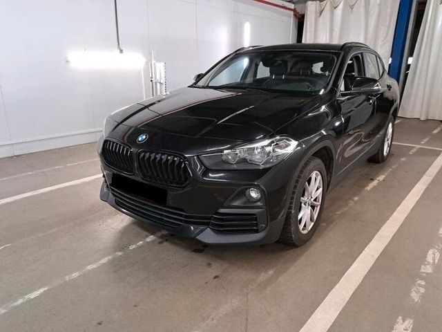 BMW X2 sDrive16d, ALU, SHZ, Navi, Leder, PDC