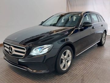 Mercedes E 200 - 1