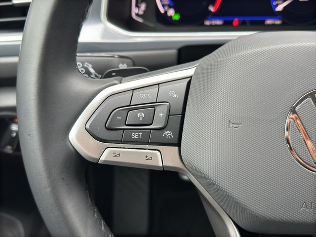 T-Roc 2.0 TDI Style DSG SHZ NAVI ACC FACEL. LED