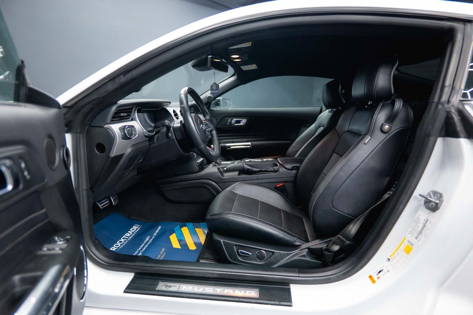 Fahrzeugabbildung Ford Mustang Shelby GT 500 5.0 V8 Performance PREMIUM