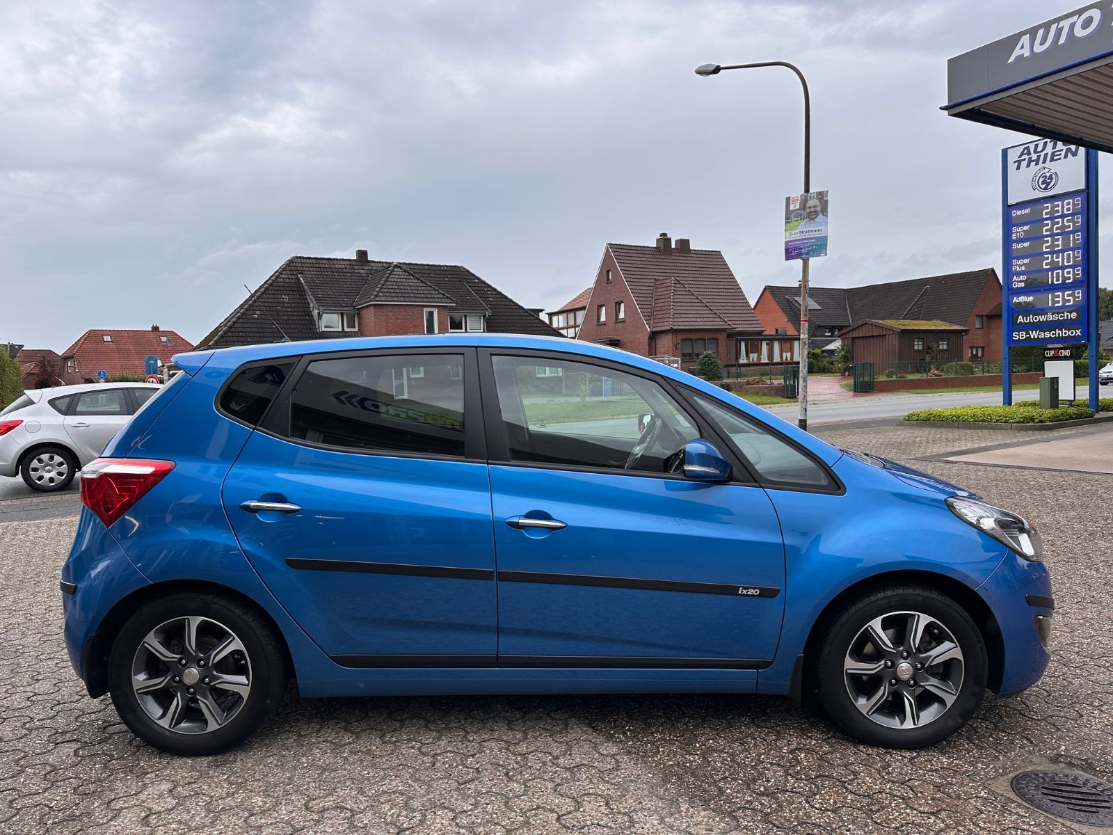 Fahrzeugabbildung Hyundai ix20 blue Passion 1.4 Pano/Kamera/Navi/SHZ/GRA